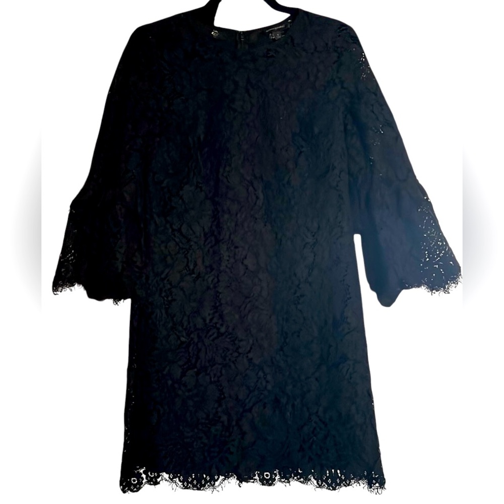 BANANA REPUBLIC Solid Black Lace Fully Lined Back Zip Shift Dress, Sz 4, GUC.